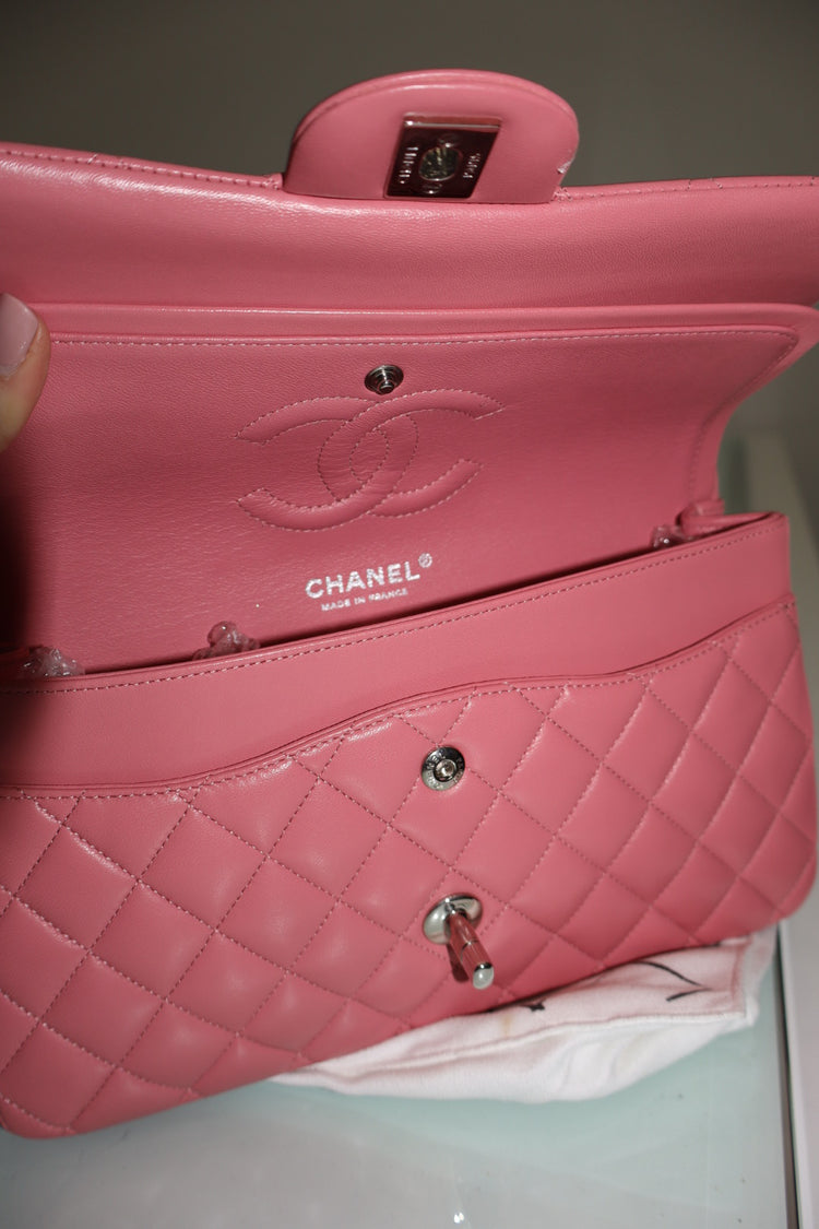 CHANEL FLAP BAG 11.12