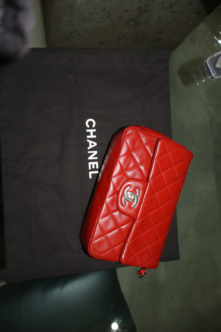 CHANEL MINI 20