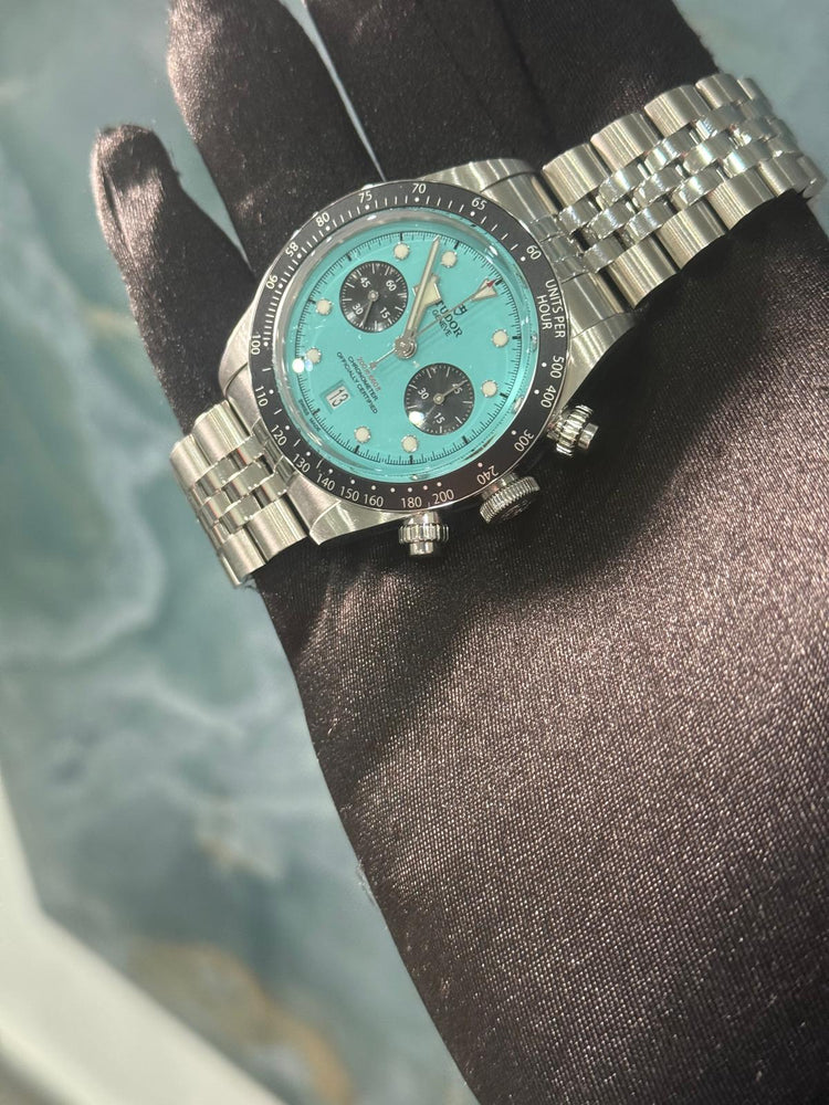 Tudor Chrono Flamingo