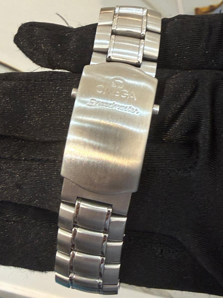 Omega Speedmaster Legend