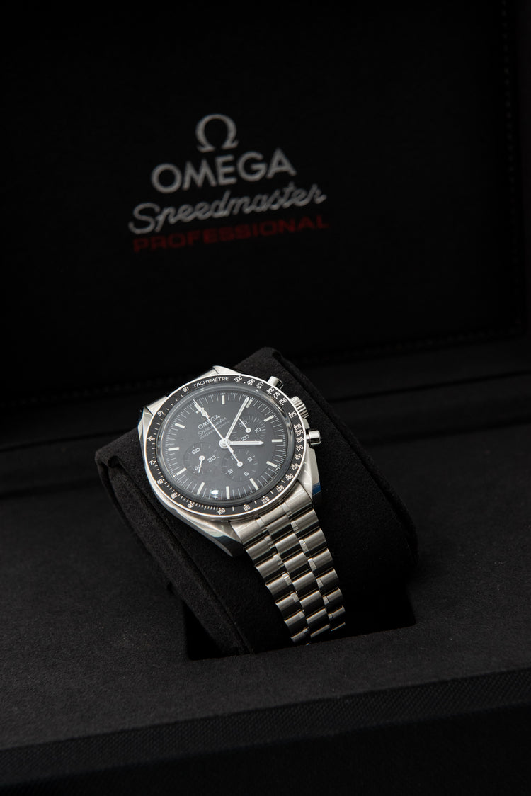 Omega Speedmaster Moonwatch