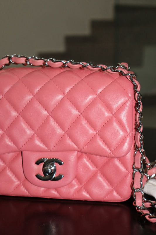 CHANEL MINI FLAP BAG