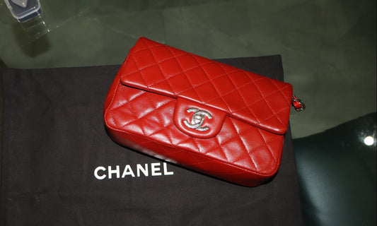 CHANEL MINI 20