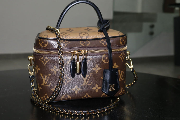 LOUIS VUITTON VANITY