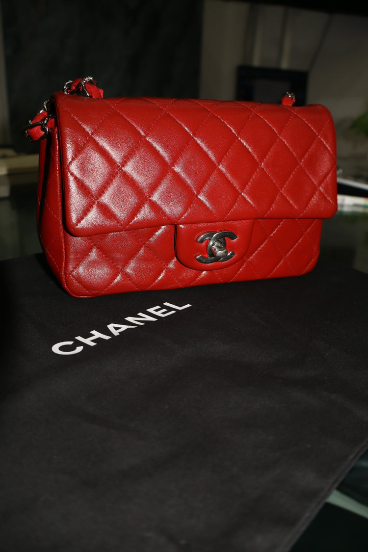 CHANEL MINI 20