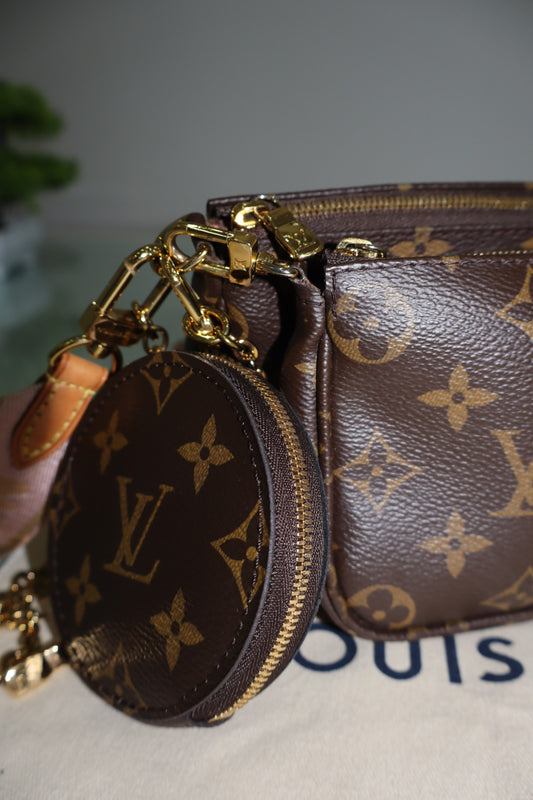LOUIS VUITTON MULTI POCHETTE ACCESSORIES