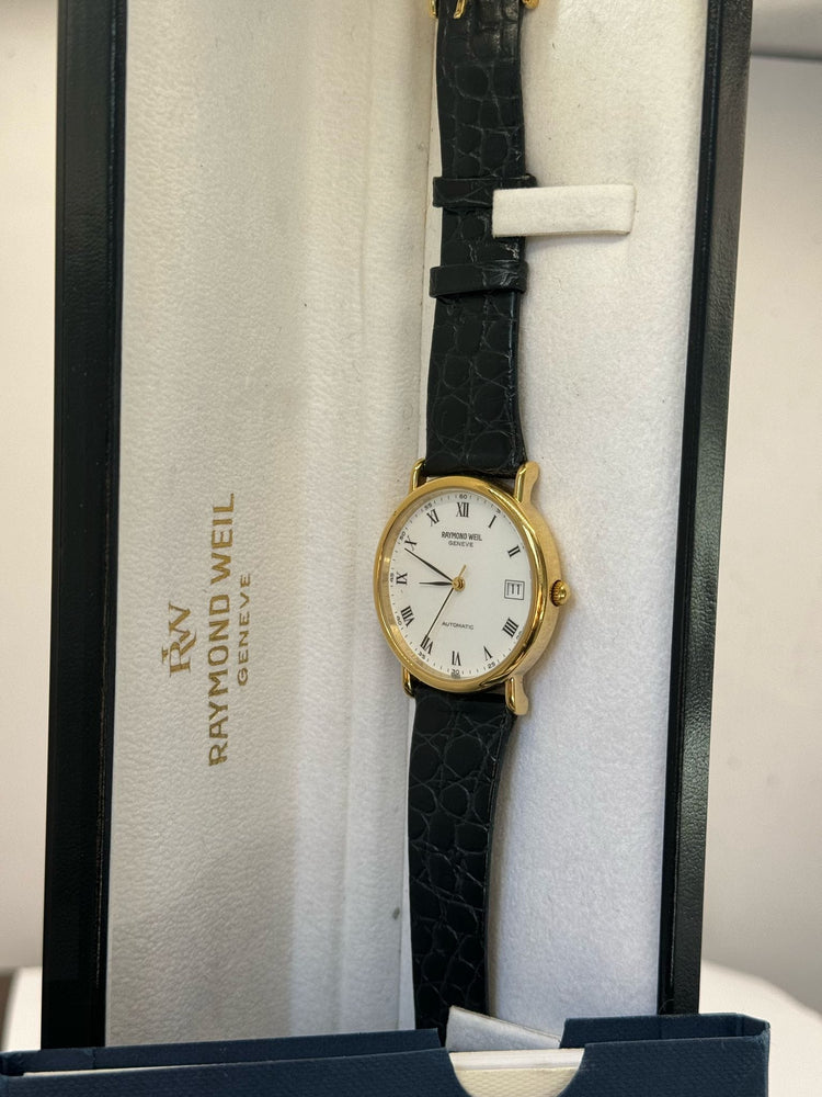 Raymond Weil