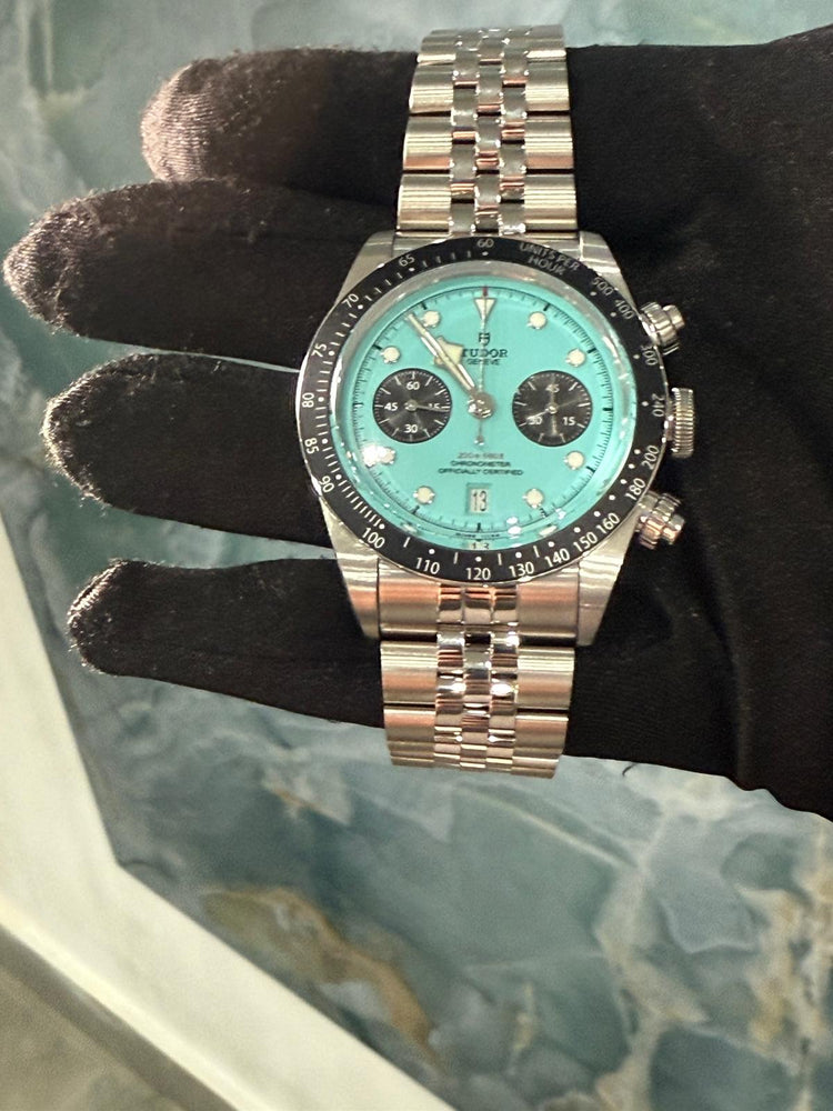 Tudor Chrono Flamingo