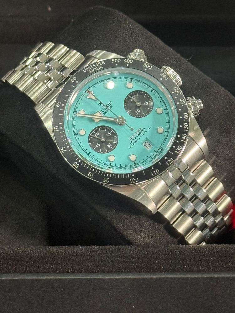 Tudor Chrono Flamingo