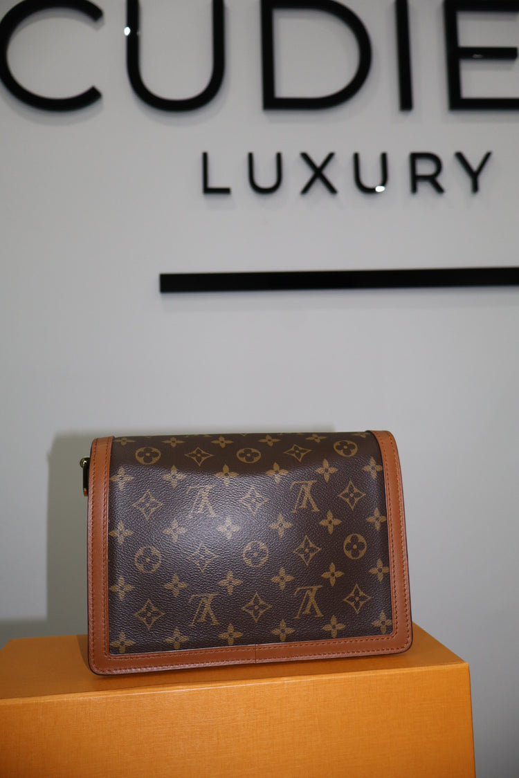 LOUIS VUITTON DAUPHINE MM