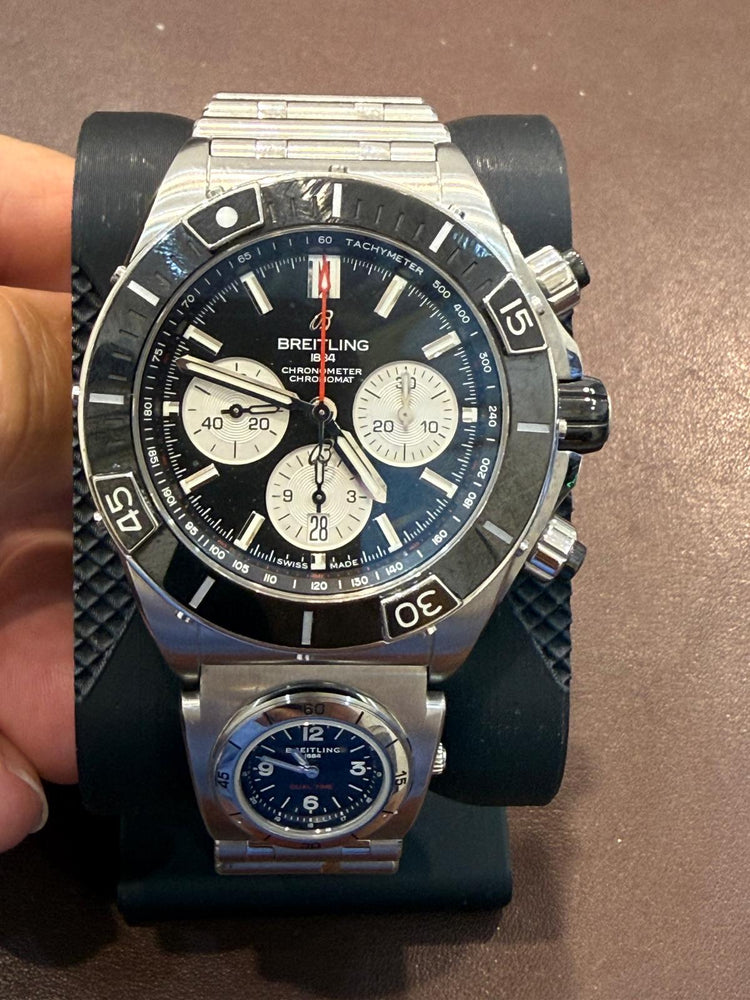 Breitling Chronomat B01