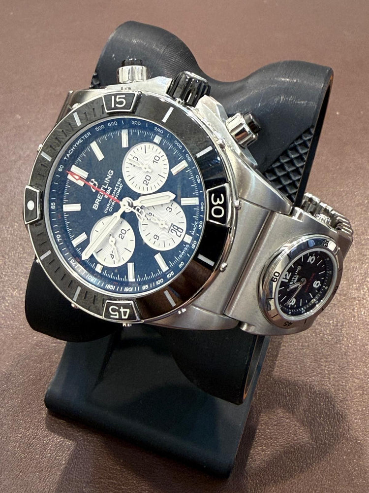 Breitling Chronomat B01